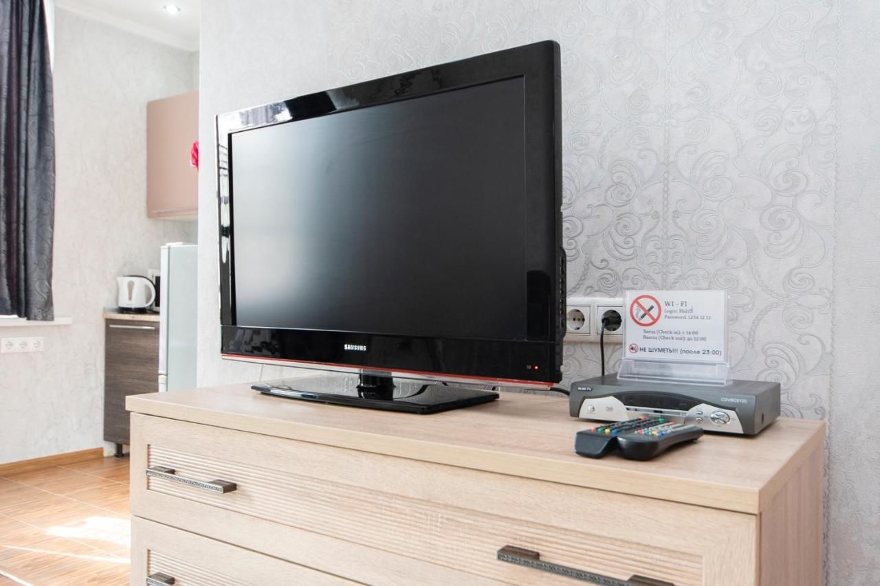 Апартаменты Comfortable apartment in the golden square. Алматы-14