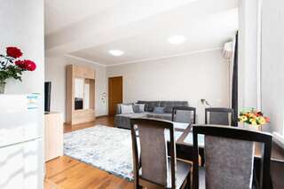 Апартаменты Comfortable apartment in the golden square. Алматы Апартаменты с 1 спальней-24