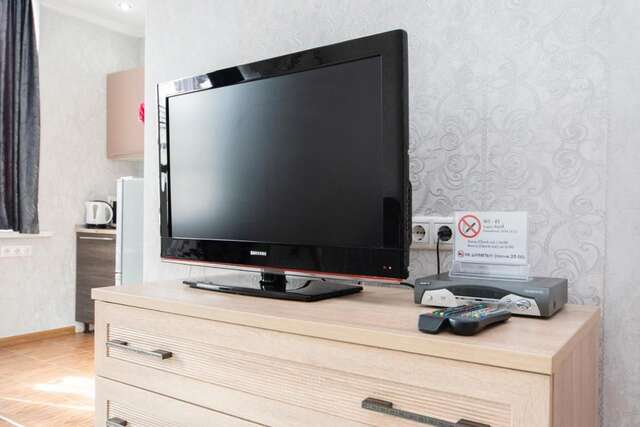 Апартаменты Comfortable apartment in the golden square. Алматы-13